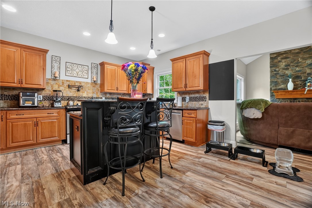 9609 Cliffview Street Nw Property Photo 13