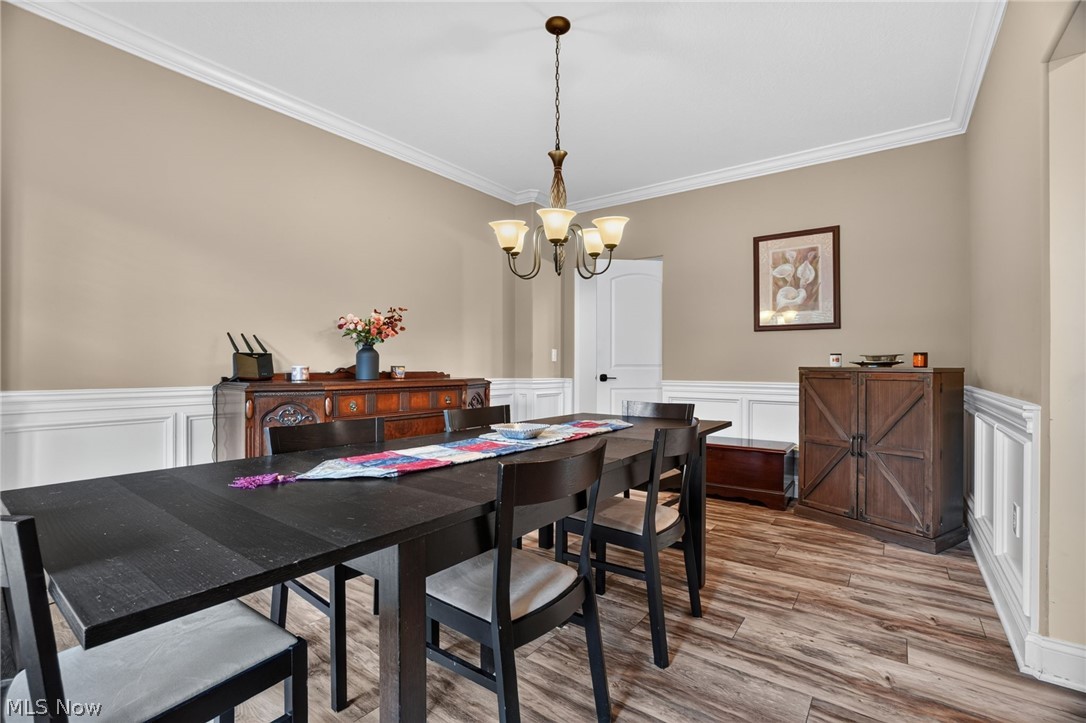 9609 Cliffview Street Nw Property Photo 15