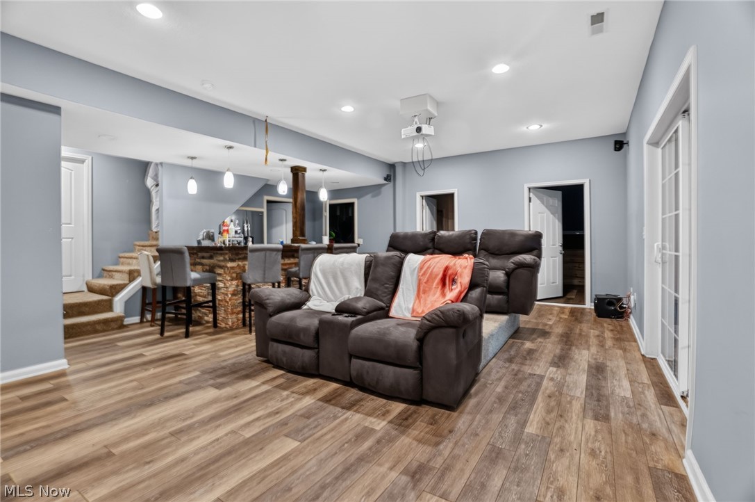 9609 Cliffview Street Nw Property Photo 45