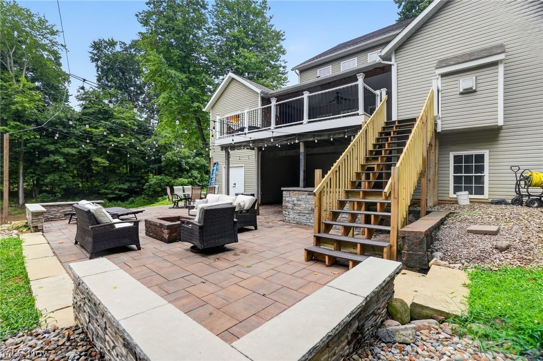 9609 Cliffview Street Nw Property Photo 48