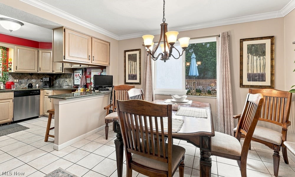 28520 Spruce Drive Property Photo 8