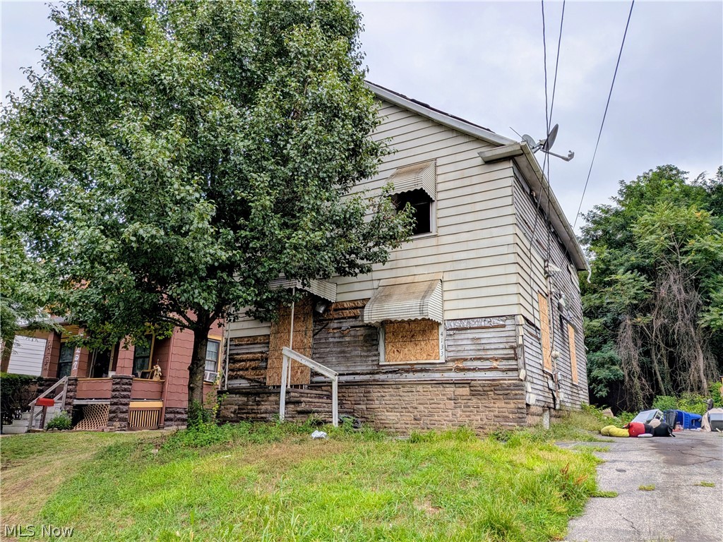 4133 E 59th Street