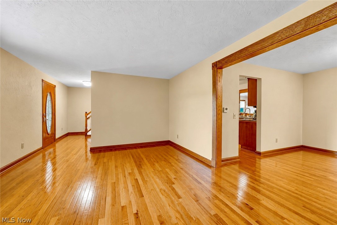 679 S Lake Street Property Photo 4