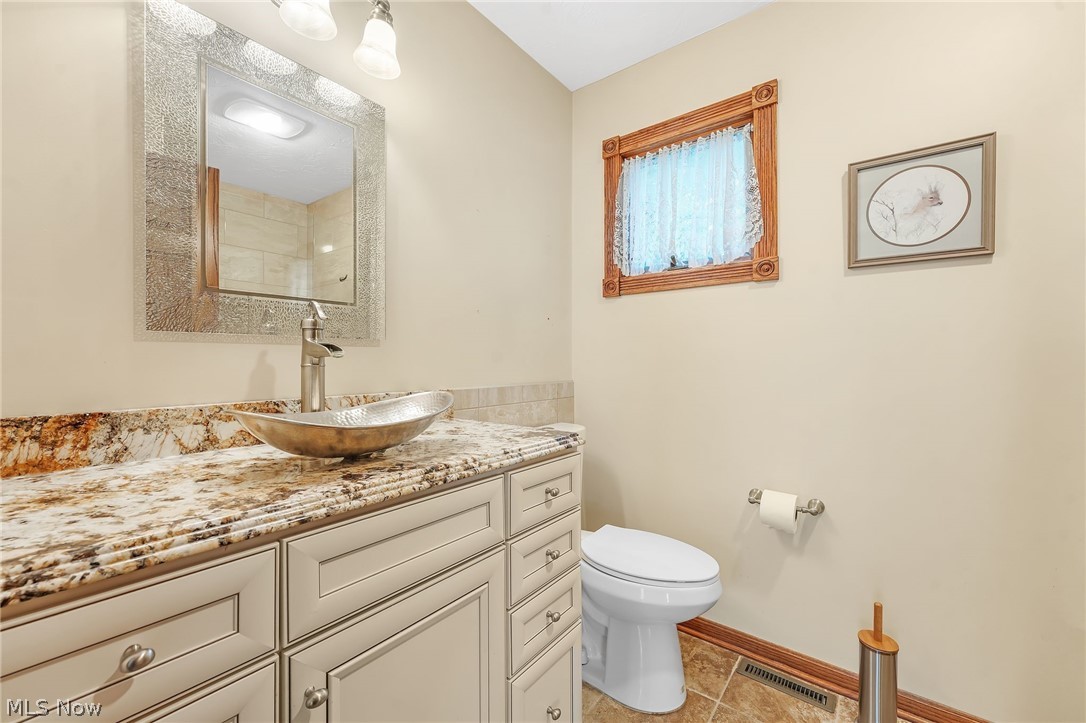 679 S Lake Street Property Photo 19