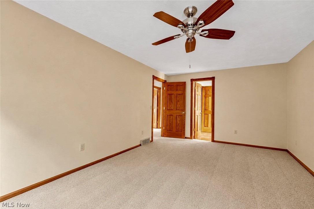 679 S Lake Street Property Photo 25
