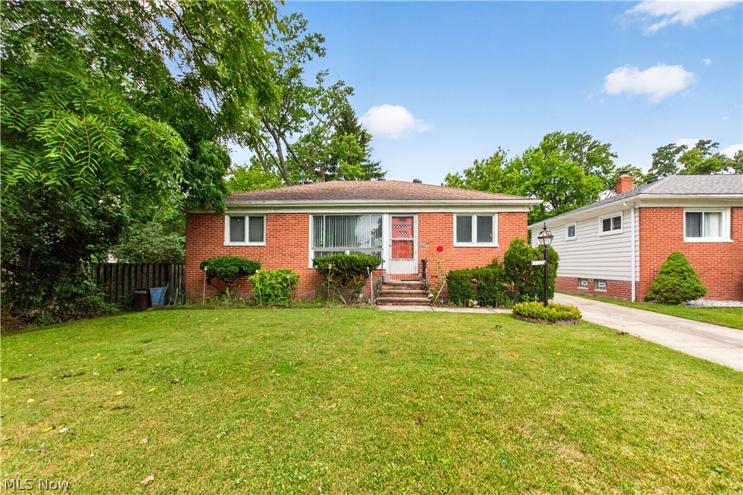 5984 Pearl Road
