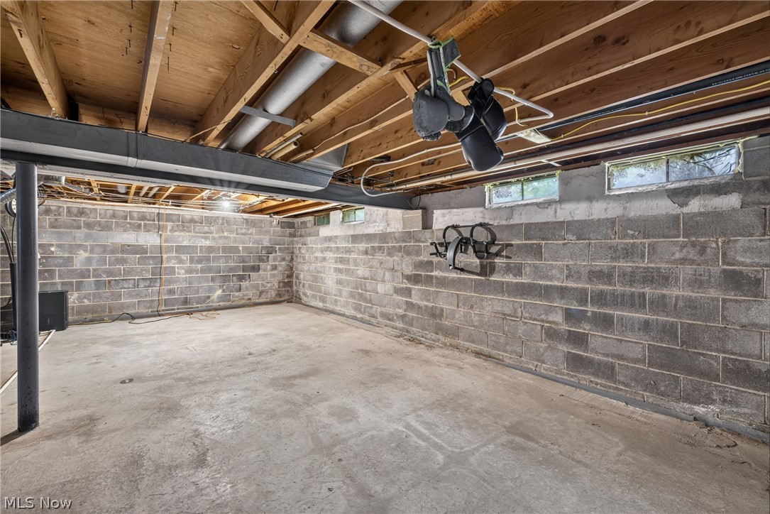 347 Sylvia Drive Property Photo 32