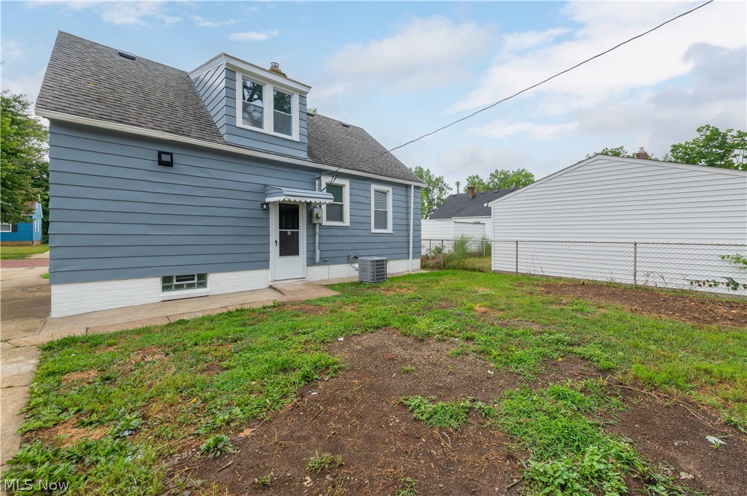 12416 Mortimer Avenue Property Photo 7