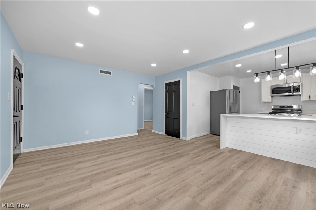 12416 Mortimer Avenue Property Photo 17