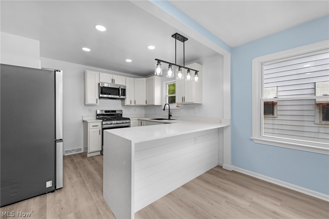 12416 Mortimer Avenue Property Photo 19