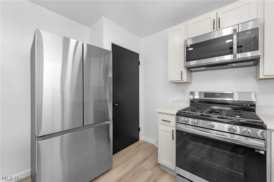 12416 Mortimer Avenue Property Photo 23