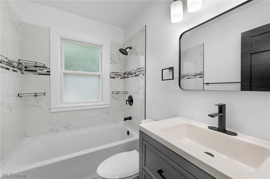 12416 Mortimer Avenue Property Photo 24