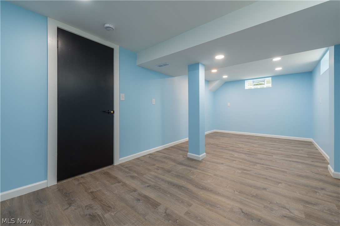 12416 Mortimer Avenue Property Photo 38