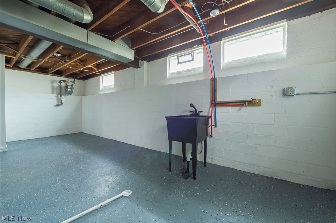 12416 Mortimer Avenue Property Photo 45
