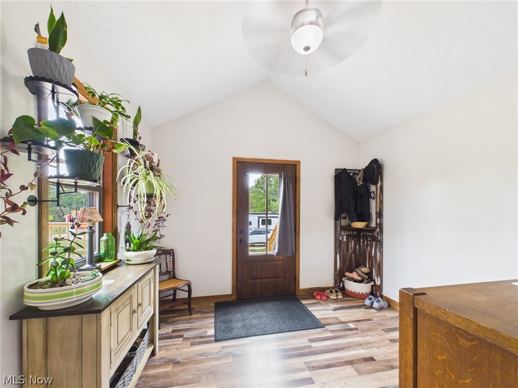 827 Darnold Road Property Photo 12