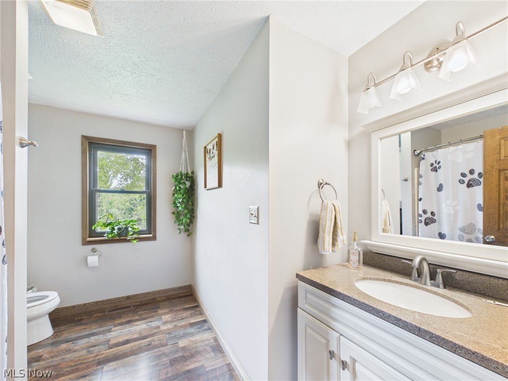 827 Darnold Road Property Photo 19