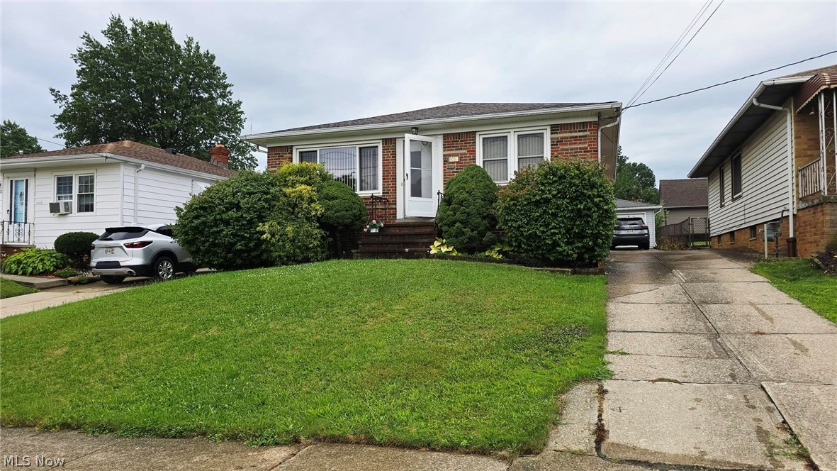 3001 Wales Avenue Property Photo 1