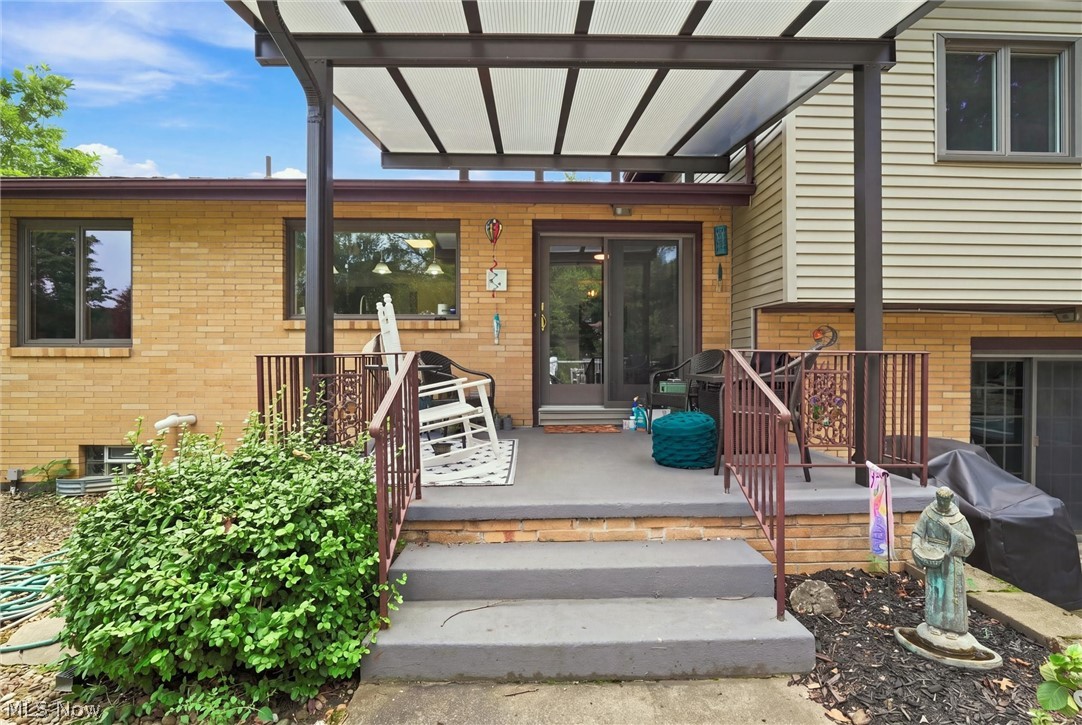 1451 Doncaster Drive Property Photo 31