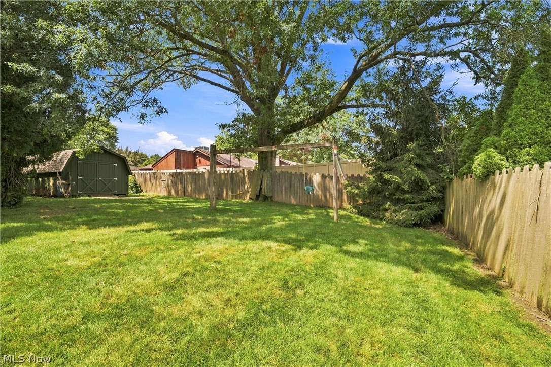 1451 Doncaster Drive Property Photo 34