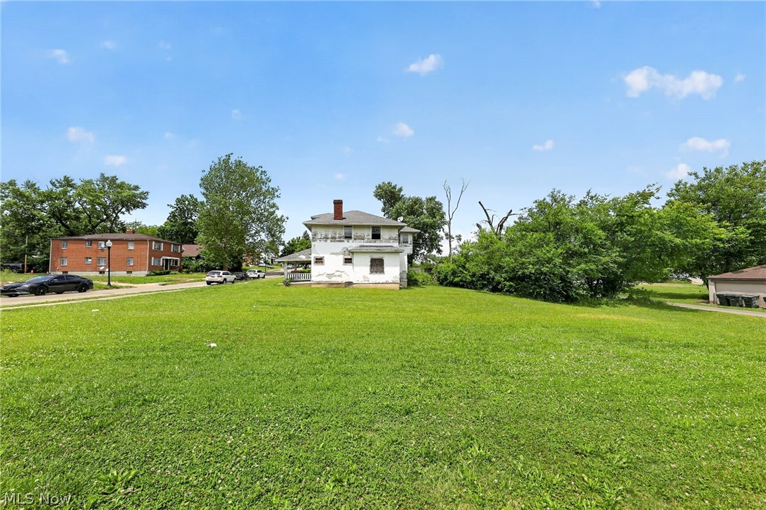 1902 Auburn Avenue Property Photo 2