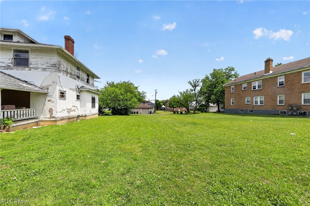 1902 Auburn Avenue Property Photo 11