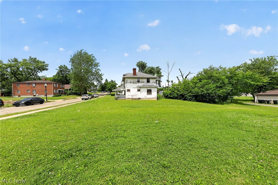 1902 Auburn Avenue Property Photo 14