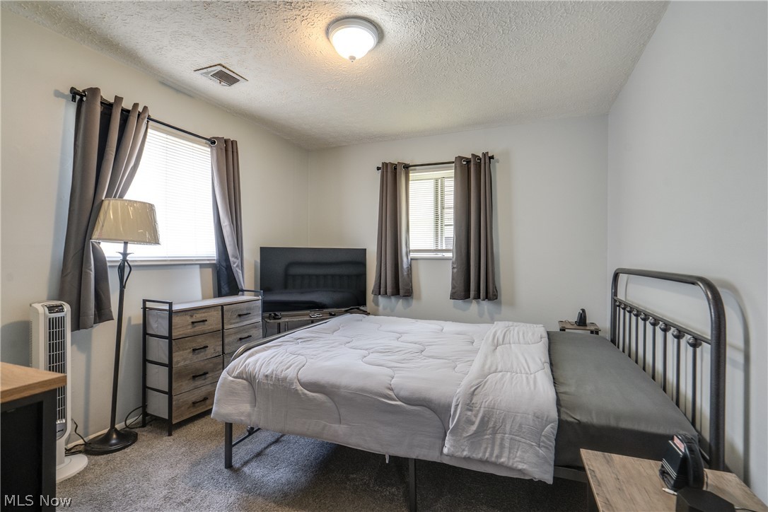 1022 Merton Avenue Property Photo 13