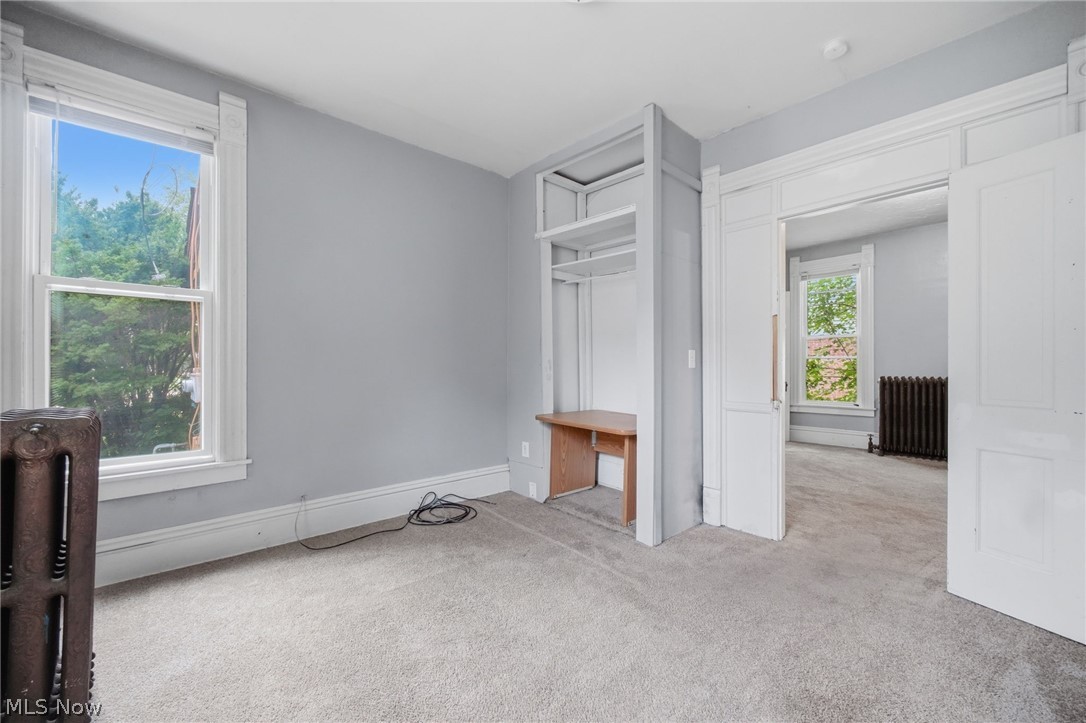 934 Middle Avenue Property Photo 8