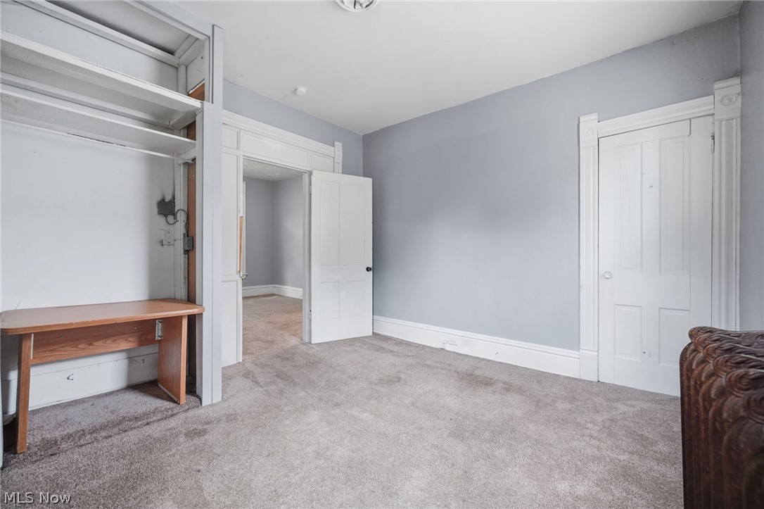 934 Middle Avenue Property Photo 10
