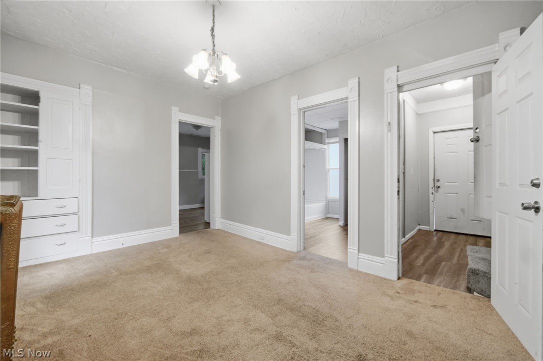 934 Middle Avenue Property Photo 12
