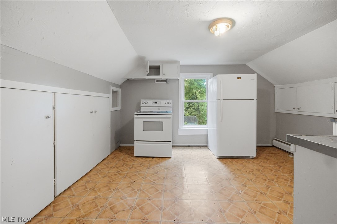 934 Middle Avenue Property Photo 22