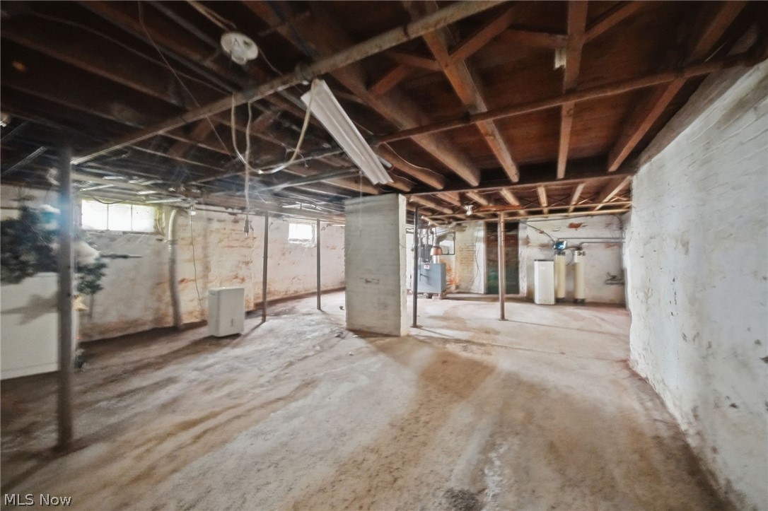 934 Middle Avenue Property Photo 26