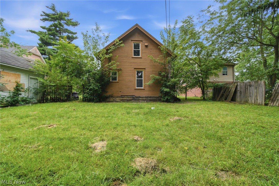 934 Middle Avenue Property Photo 31