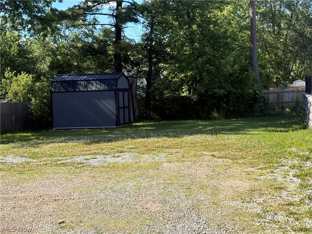933 Ashland Road Property Photo 8