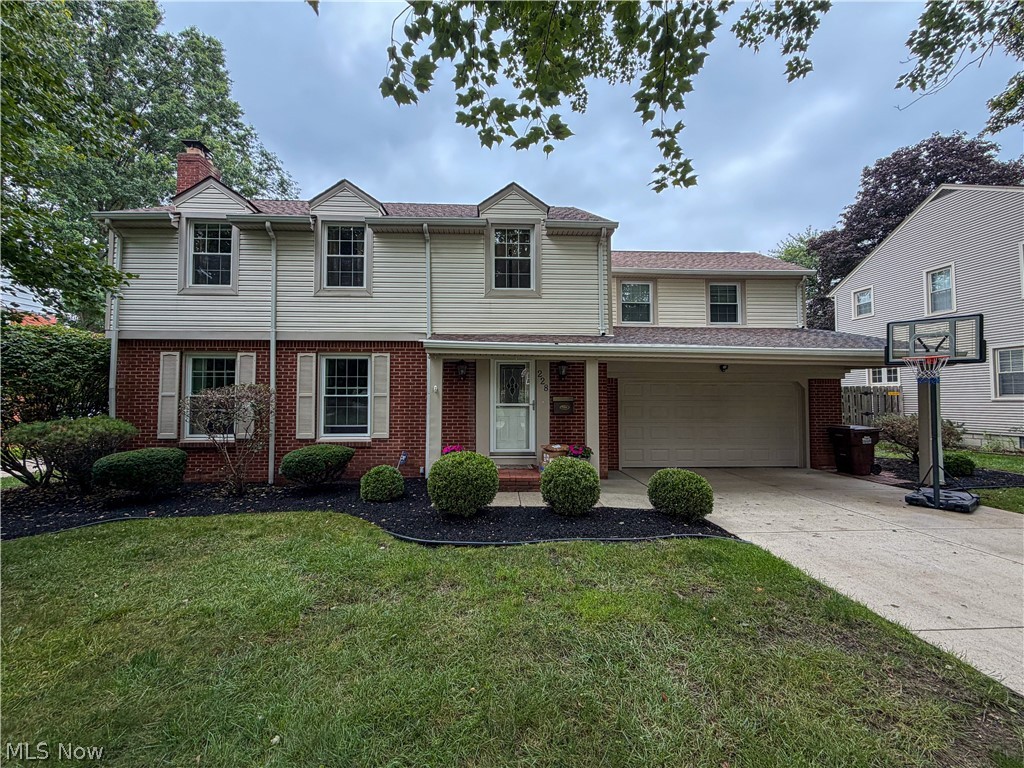228 Wolcott Drive Property Photo 1