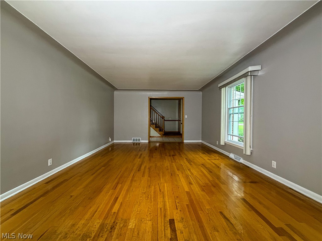 228 Wolcott Drive Property Photo 4