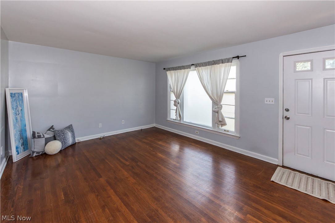 1597 Bond Street Property Photo 5