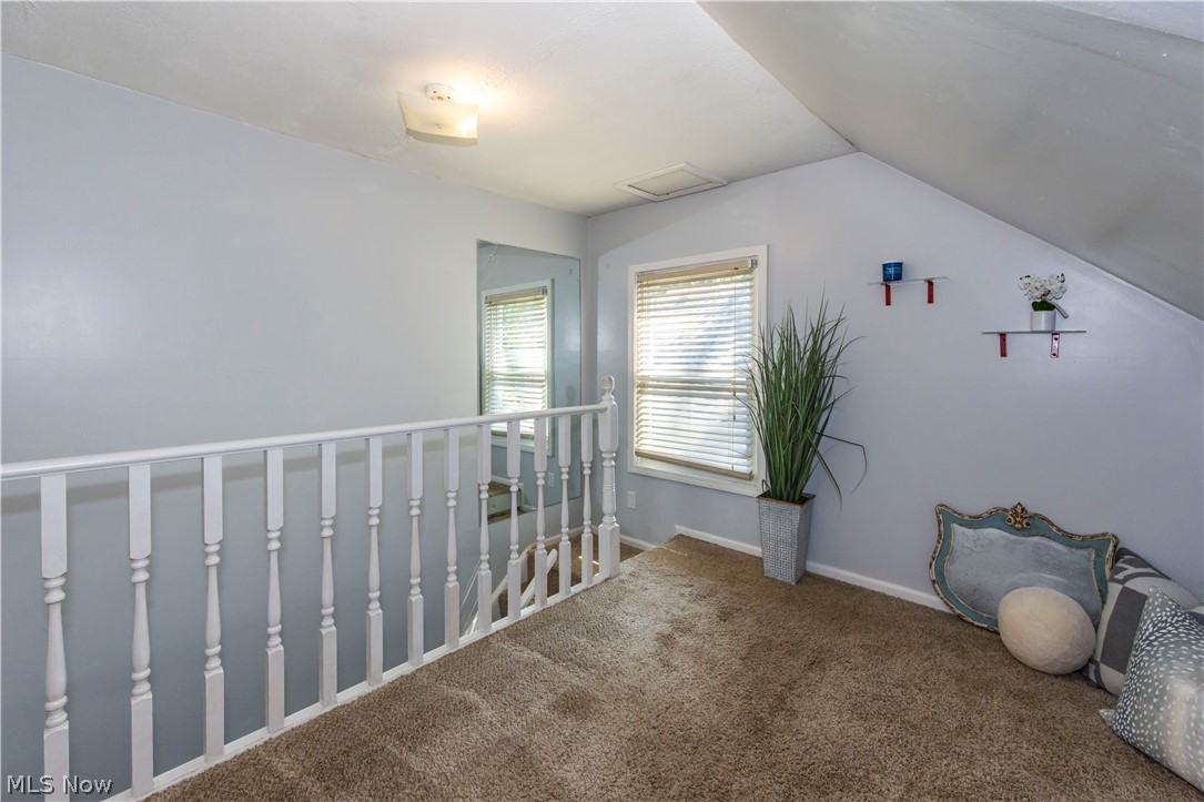 1597 Bond Street Property Photo 23