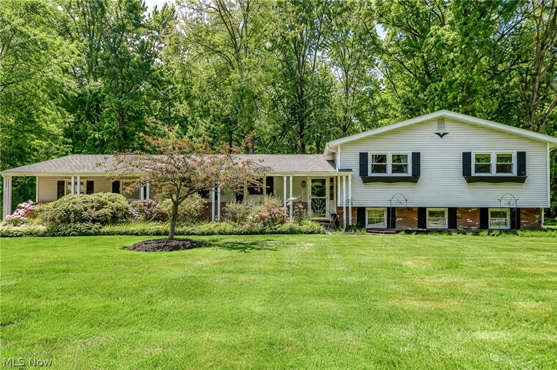 9412 Beaver Creek Drive Property Photo 1