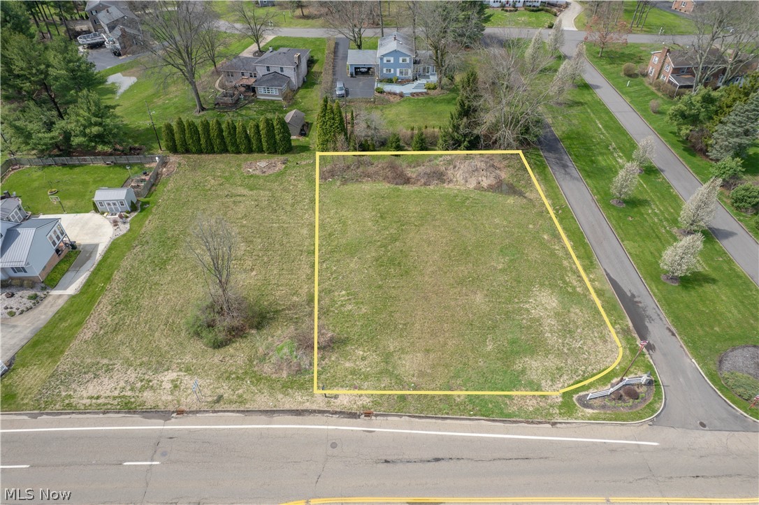 Market Avenue N Property Photo 1