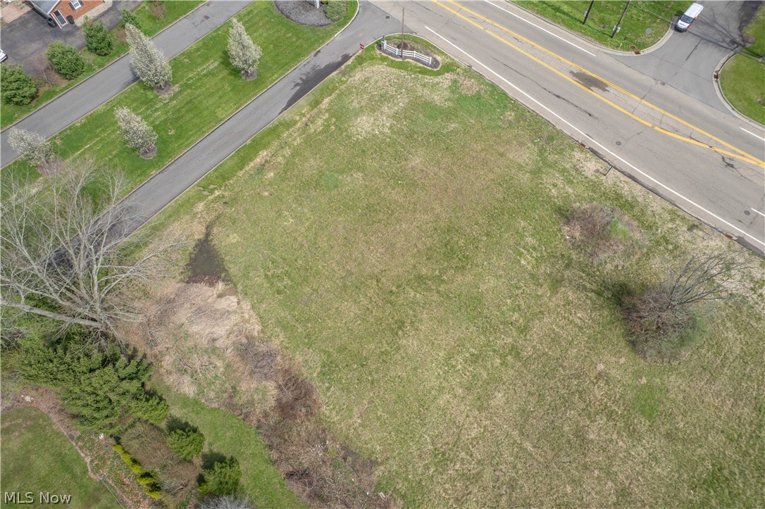 Market Avenue N Property Photo 5