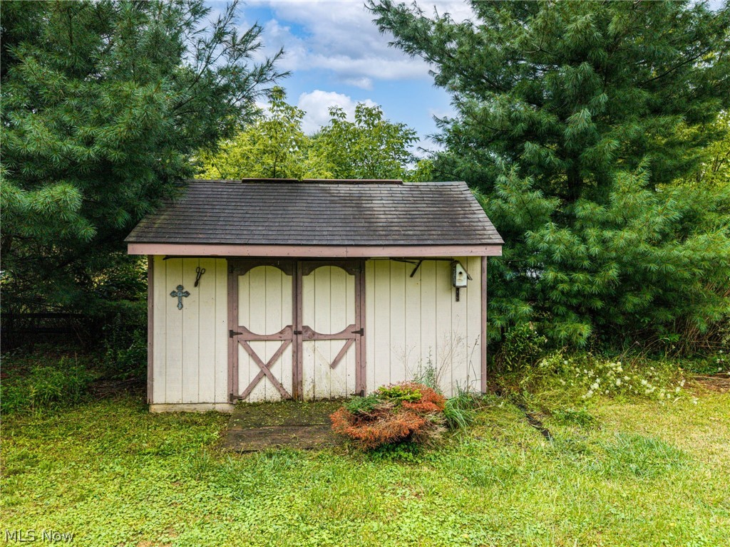 8010 Buffham Road Property Photo 32