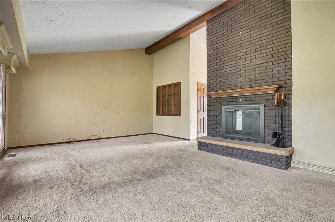 5818 Starview Circle Property Photo 4