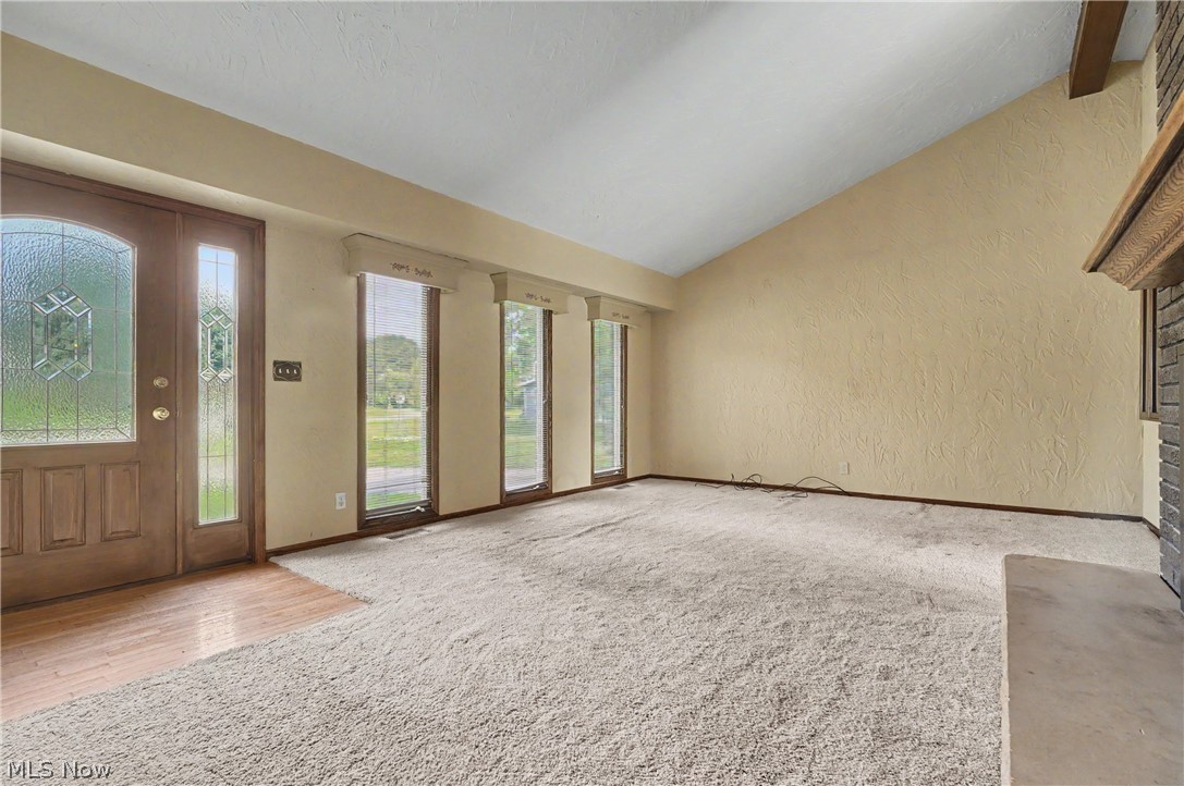 5818 Starview Circle Property Photo 7