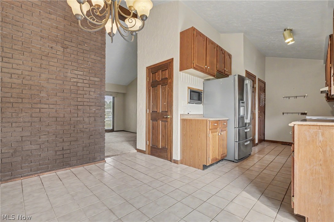 5818 Starview Circle Property Photo 8