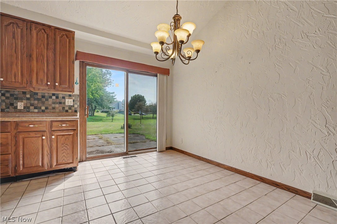 5818 Starview Circle Property Photo 12
