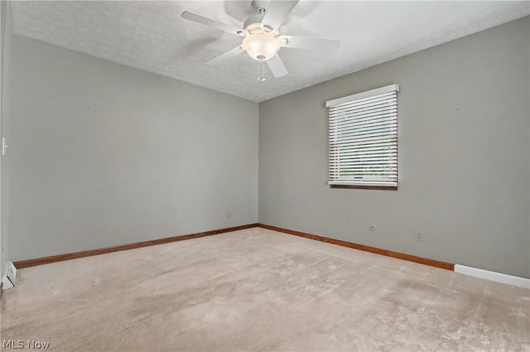 5818 Starview Circle Property Photo 23
