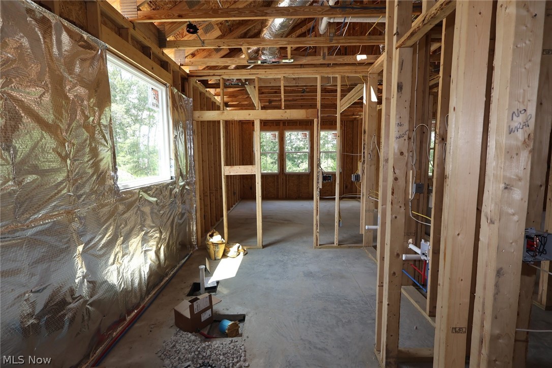 291 N Lighthouse Oval Property Photo 4