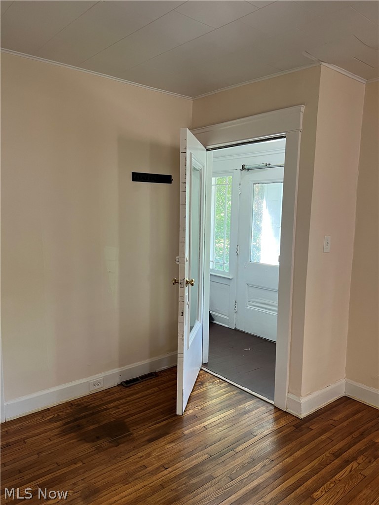 2249 Bellfield Avenue Property Photo 5