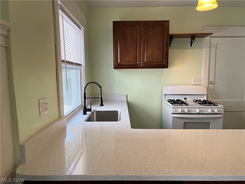 2249 Bellfield Avenue Property Photo 10